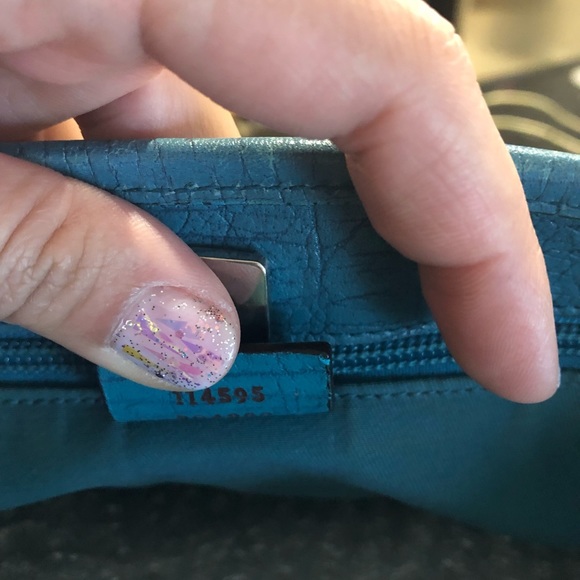 🚫SOLD🚫 Authentic Gucci GG  Monogram Joy Tote - Picture 3 of 8